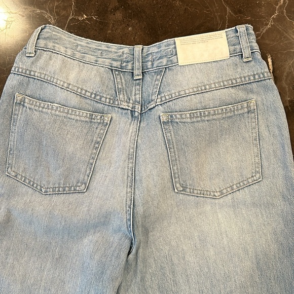 Closed Straight Leg High Waisted Jean - Picture 10 of 15